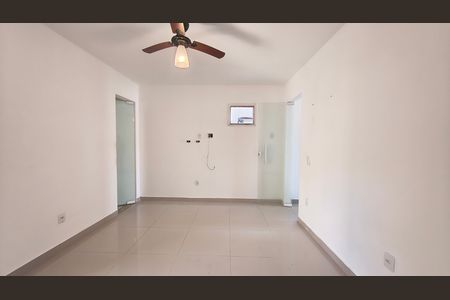 Casa de condomínio para alugar com 150m², 2 quartos e 2 vagas