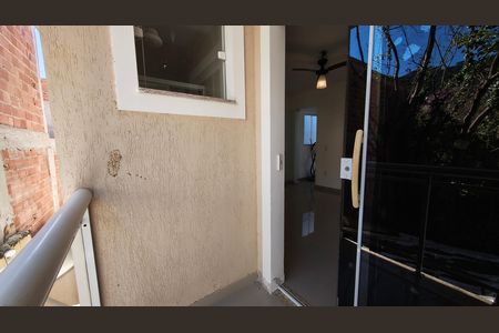 Casa de condomínio para alugar com 150m², 2 quartos e 2 vagas