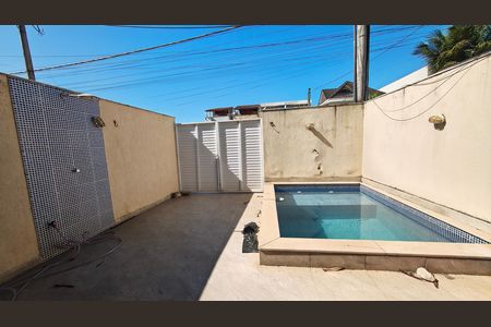 Casa de condomínio para alugar com 150m², 2 quartos e 2 vagas