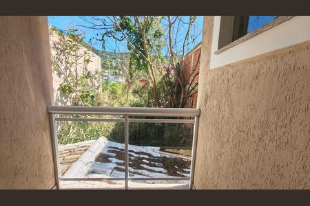 Casa de condomínio para alugar com 150m², 2 quartos e 2 vagas