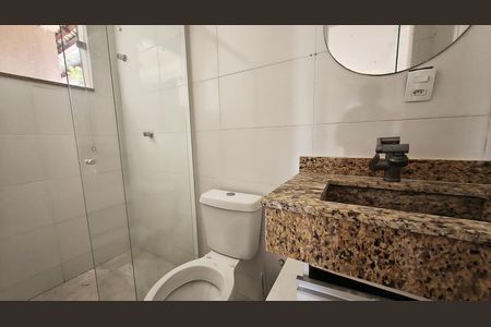 Casa de condomínio para alugar com 150m², 2 quartos e 2 vagas