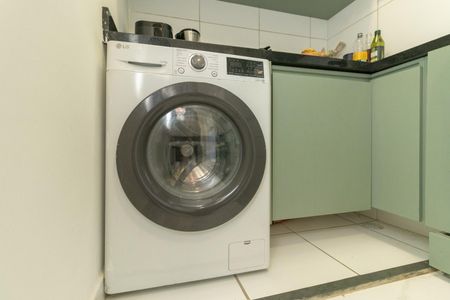 Apartamento à venda com 35m², 2 quartos e sem vaga Apartamento à venda com 35m², 2 quartos e sem vagaCozinha e Área de Serviço