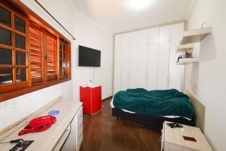 Casa à venda com 311m², 3 quartos e 4 vagas