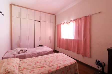 Casa à venda com 311m², 3 quartos e 4 vagas