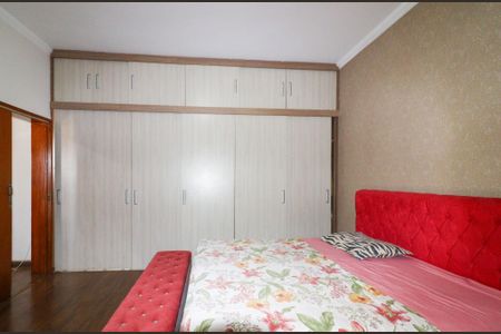 Casa à venda com 311m², 3 quartos e 4 vagas
