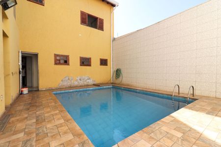Casa à venda com 311m², 3 quartos e 4 vagas