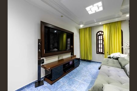 Casa à venda com 3 quartos, 140m² em Jardim Vila Formosa, São Paulo