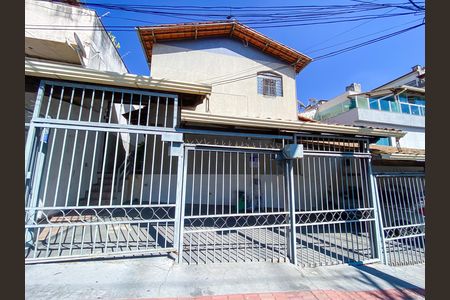PLAQUINHA INSTALADA_27/07/2026_IGJO-60 de casa para alugar com 3 quartos, 70m² em Camargos, Belo Horizonte