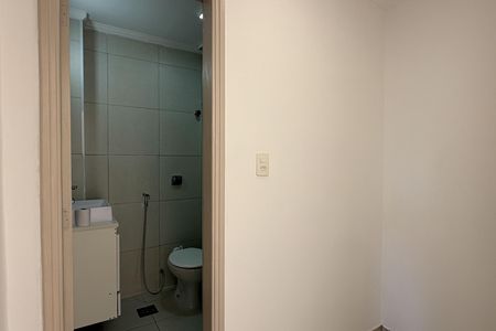 Apartamento para alugar com 55m², 1 quarto e 1 vaga Apartamento para alugar com 55m², 1 quarto e 1 vagaBanheiro