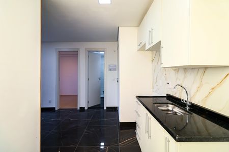 Apartamento para alugar com 40m², 2 quartos e sem vaga