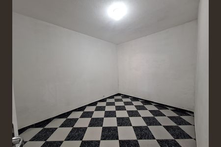 Quarto de casa para alugar com 1 quarto, 60m² em Jardim Leblon, Suzano