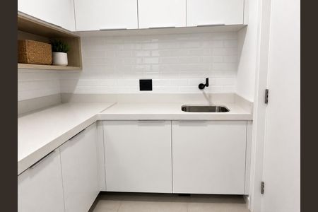 Área de serviço de casa de condomínio para alugar com 3 quartos, 155m² em Alphaville, Santana de Parnaíba