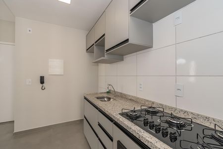 Apartamento à venda com 57m², 2 quartos e 1 vaga Apartamento à venda com 57m², 2 quartos e 1 vagaCozinha e Área de Serviço