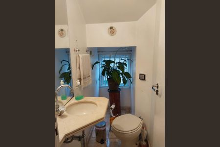 Casa à venda com 3 quartos, 211m² em Chácara Inglesa, São Paulo