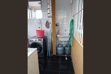 Casa à venda com 3 quartos, 211m² em Chácara Inglesa, São Paulo