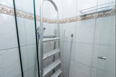Apartamento à venda com 66m², 3 quartos e 1 vaga Apartamento à venda com 66m², 3 quartos e 1 vagaBanheiro 2