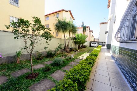 Apartamento à venda com 66m², 3 quartos e 1 vaga Apartamento à venda com 66m², 3 quartos e 1 vagaÁrea externa