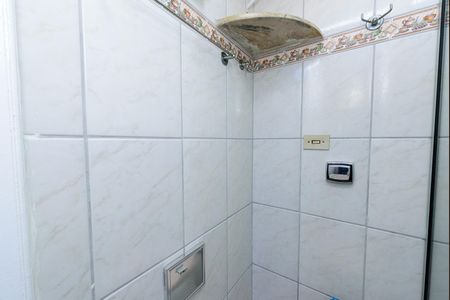 Apartamento à venda com 66m², 3 quartos e 1 vaga Apartamento à venda com 66m², 3 quartos e 1 vagaBanheiro 2