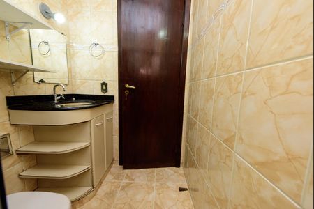 Apartamento à venda com 66m², 3 quartos e 1 vaga Apartamento à venda com 66m², 3 quartos e 1 vagaBanheiro