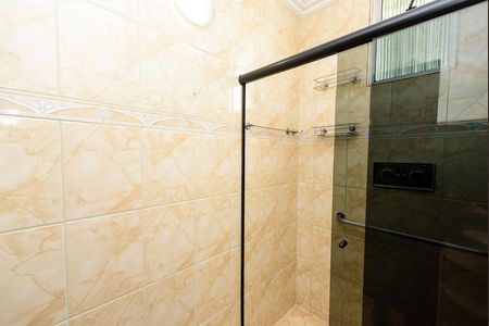 Apartamento à venda com 66m², 3 quartos e 1 vaga Apartamento à venda com 66m², 3 quartos e 1 vagaBanheiro