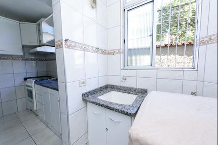 Apartamento à venda com 66m², 3 quartos e 1 vaga Apartamento à venda com 66m², 3 quartos e 1 vagaCozinha e Área de Serviço