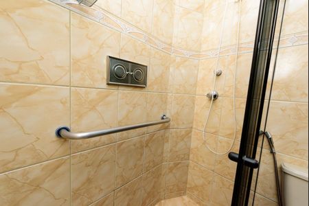 Apartamento à venda com 66m², 3 quartos e 1 vaga Apartamento à venda com 66m², 3 quartos e 1 vagaBanheiro