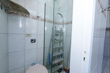 Apartamento à venda com 66m², 3 quartos e 1 vaga Apartamento à venda com 66m², 3 quartos e 1 vagaBanheiro 2