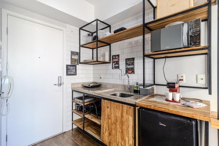 Studio para alugar com 20m², 1 quarto e 1 vaga Studio para alugar com 20m², 1 quarto e 1 vagaCozinha
