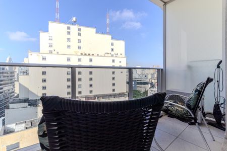 Studio para alugar com 20m², 1 quarto e 1 vaga Studio para alugar com 20m², 1 quarto e 1 vagaVaranda