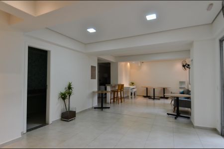 Apartamento para alugar com 76m², 3 quartos e 1 vaga Apartamento para alugar com 76m², 3 quartos e 1 vagaSalão de Festas