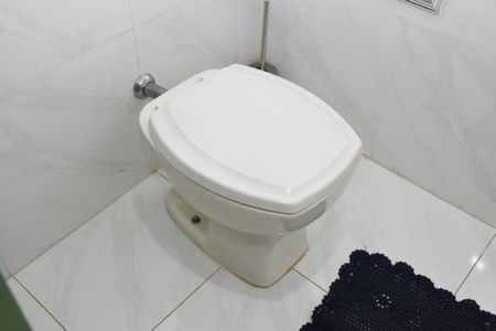 Casa à venda com 323m², 3 quartos e 2 vagas Casa à venda com 323m², 3 quartos e 2 vagasLavabo