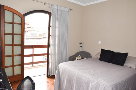 Casa à venda com 323m², 3 quartos e 2 vagas Casa à venda com 323m², 3 quartos e 2 vagasquarto 3