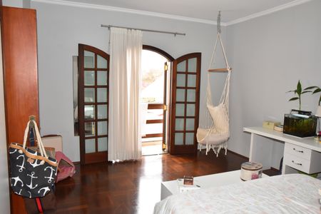 Casa à venda com 323m², 3 quartos e 2 vagas Casa à venda com 323m², 3 quartos e 2 vagasquarto 2