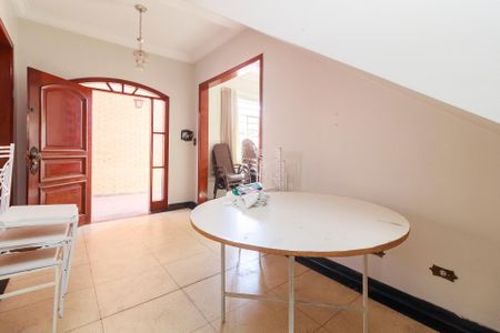 Sala de casa para alugar com 3 quartos, 250m² em Itaim Bibi, São Paulo