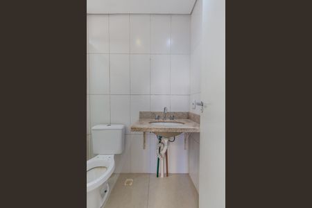 Apartamento para alugar com 58m², 2 quartos e 1 vaga Apartamento para alugar com 58m², 2 quartos e 1 vagaBanheiro de Suíte