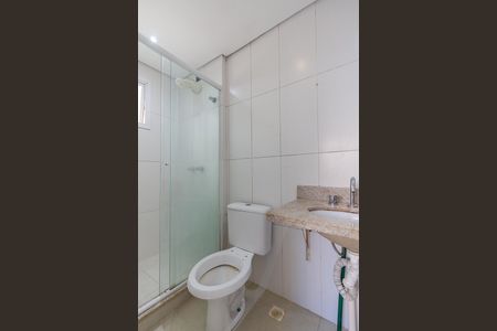 Banheiro de Suíte de apartamento para alugar com 2 quartos, 58m² em Vila Nova, Porto Alegre