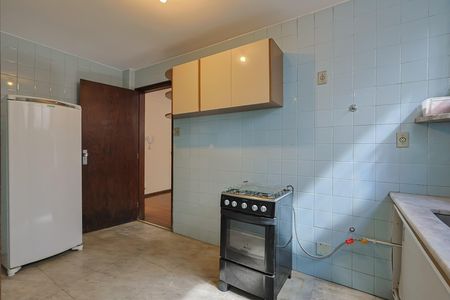 Apartamento à venda com 140m², 4 quartos e 1 vaga