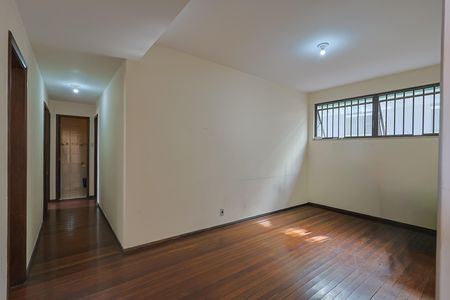 Apartamento à venda com 140m², 4 quartos e 1 vaga