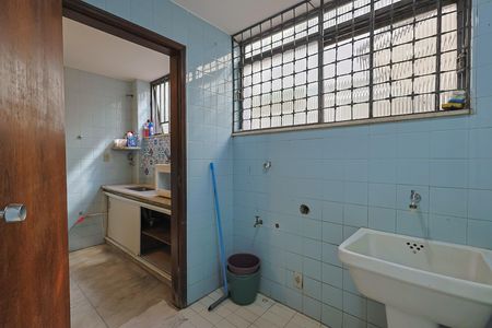 Apartamento à venda com 140m², 4 quartos e 1 vaga
