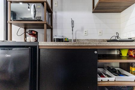Cozinha de kitnet/studio para alugar com 1 quarto, 22m² em Centro Histórico de São Paulo, São Paulo