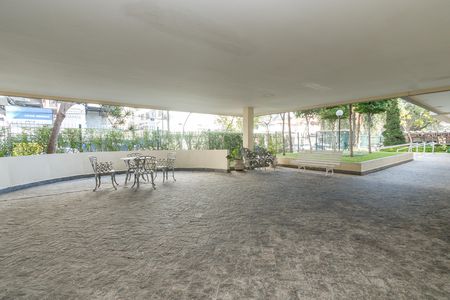 Apartamento para alugar com 110m², 3 quartos e 1 vaga Apartamento para alugar com 110m², 3 quartos e 1 vagaÁrea Comum