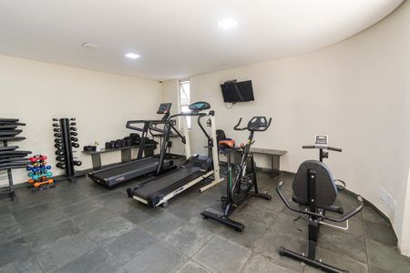 Apartamento para alugar com 110m², 3 quartos e 1 vaga Apartamento para alugar com 110m², 3 quartos e 1 vagaAcademia