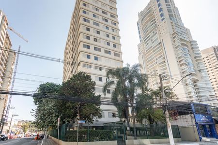 Apartamento para alugar com 110m², 3 quartos e 1 vaga Apartamento para alugar com 110m², 3 quartos e 1 vagaFachada