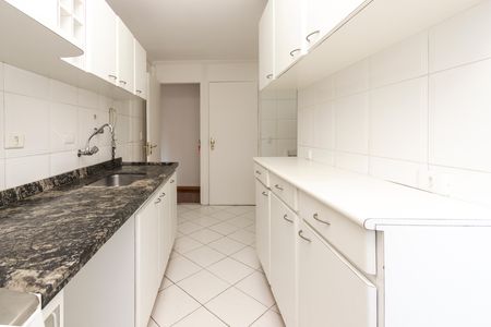 Apartamento para alugar com 110m², 3 quartos e 1 vaga Apartamento para alugar com 110m², 3 quartos e 1 vagaCozinha