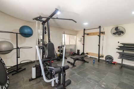 Apartamento para alugar com 110m², 3 quartos e 1 vaga Apartamento para alugar com 110m², 3 quartos e 1 vagaAcademia