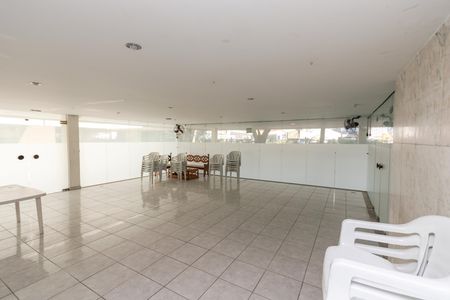 Apartamento para alugar com 110m², 3 quartos e 1 vaga Apartamento para alugar com 110m², 3 quartos e 1 vagaSalão de Festas