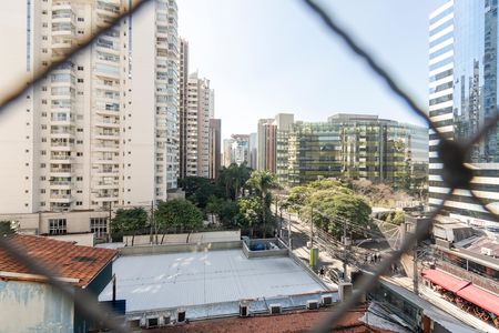 Apartamento para alugar com 110m², 3 quartos e 1 vaga Apartamento para alugar com 110m², 3 quartos e 1 vagaVista do Quarto 2