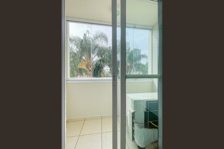 Sacada de apartamento para alugar com 2 quartos, 62m² em Presidente Altino, Osasco