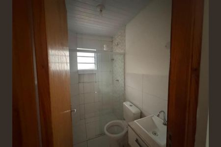 Banheiro de apartamento para alugar com 2 quartos, 42m² em Jardim Leonor, Cotia