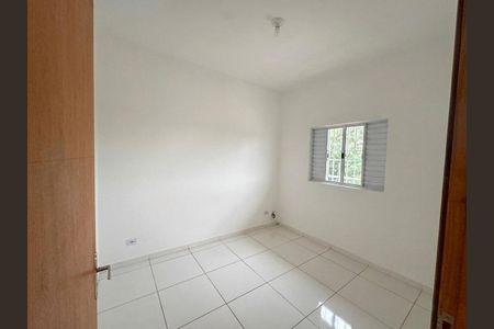 Quarto de apartamento para alugar com 2 quartos, 42m² em Jardim Leonor, Cotia